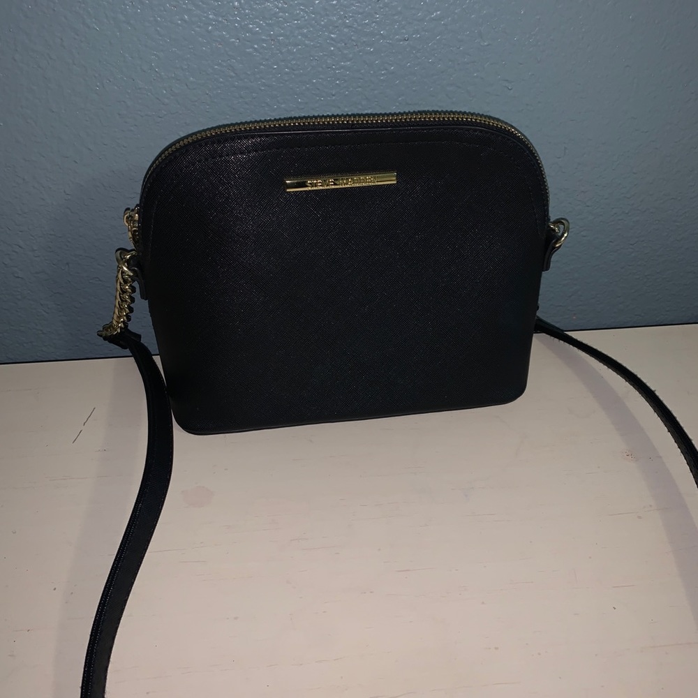 Steve Madden shoulder bag.